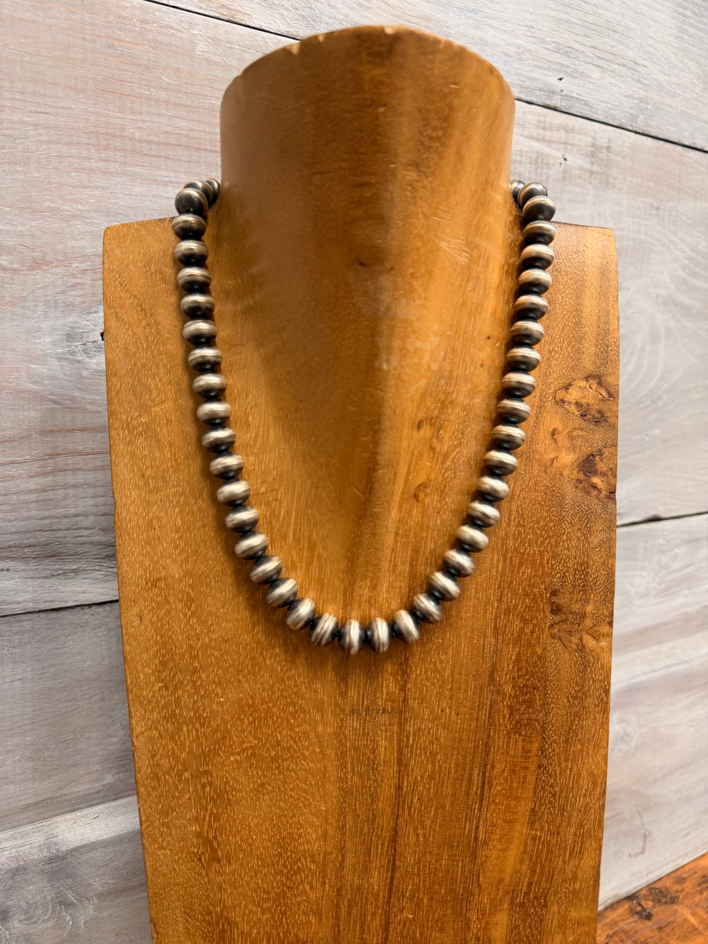 12mm Saucer Navajo Pearls Necklace