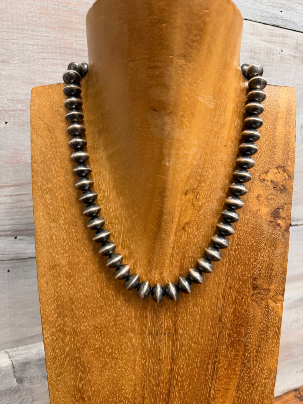 13mm Saucer Navajo Pearl Necklace