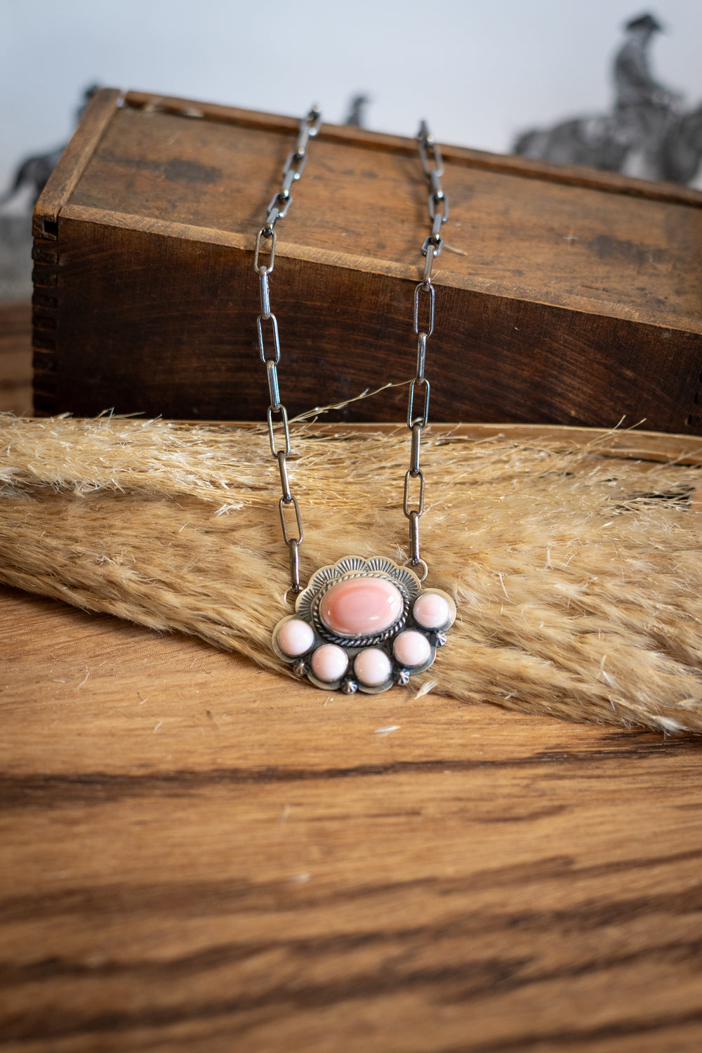 Pink Conch Oval Statement Necklace
