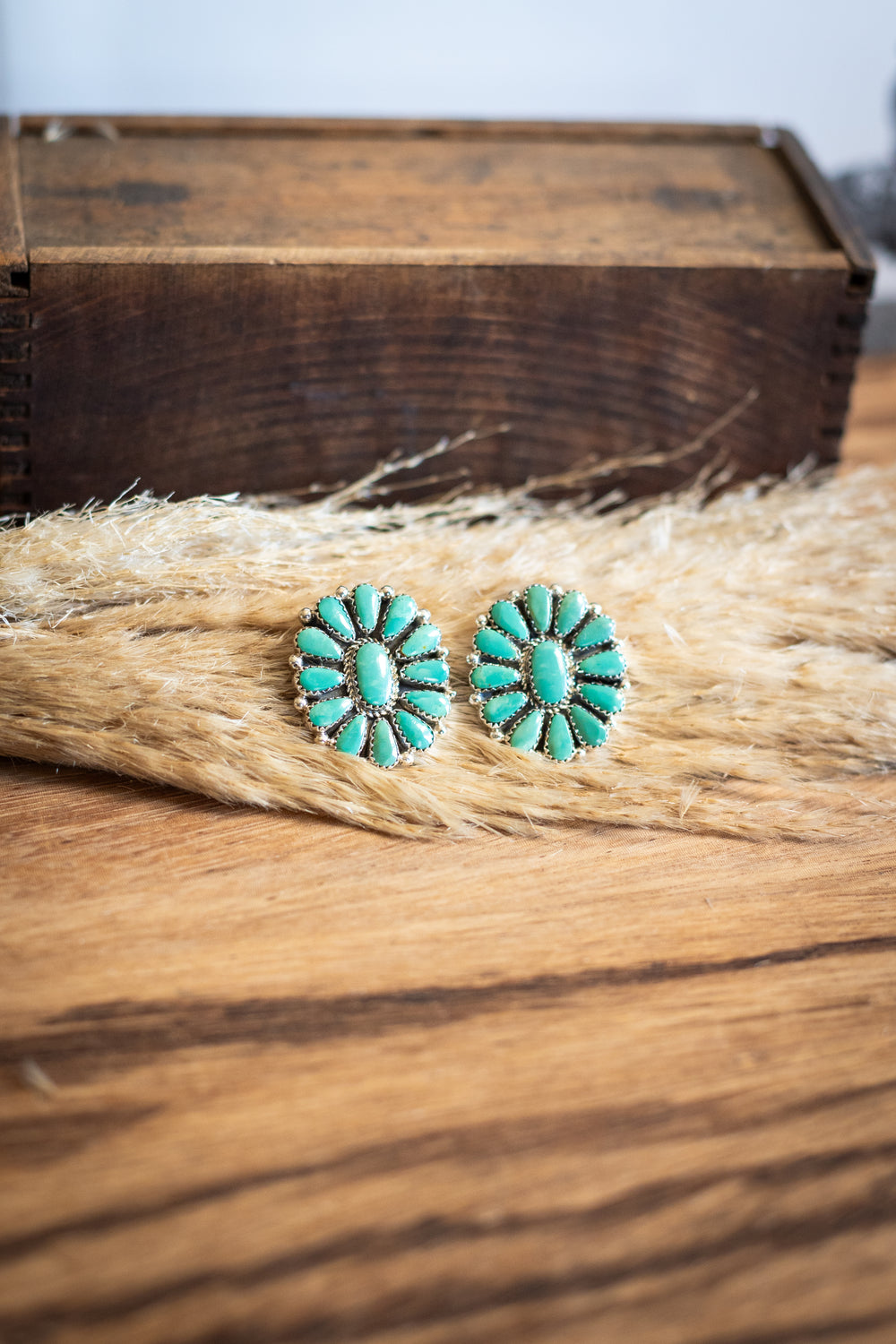 Kingman Green Turquoise Oval Cluster Studs