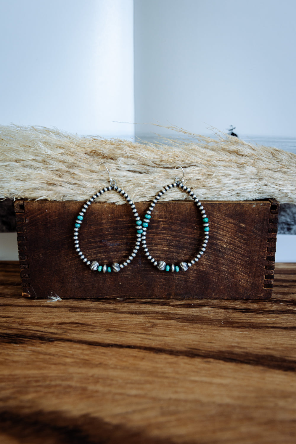 3mm Navajo Pearl and Turquoise Hoop Earring