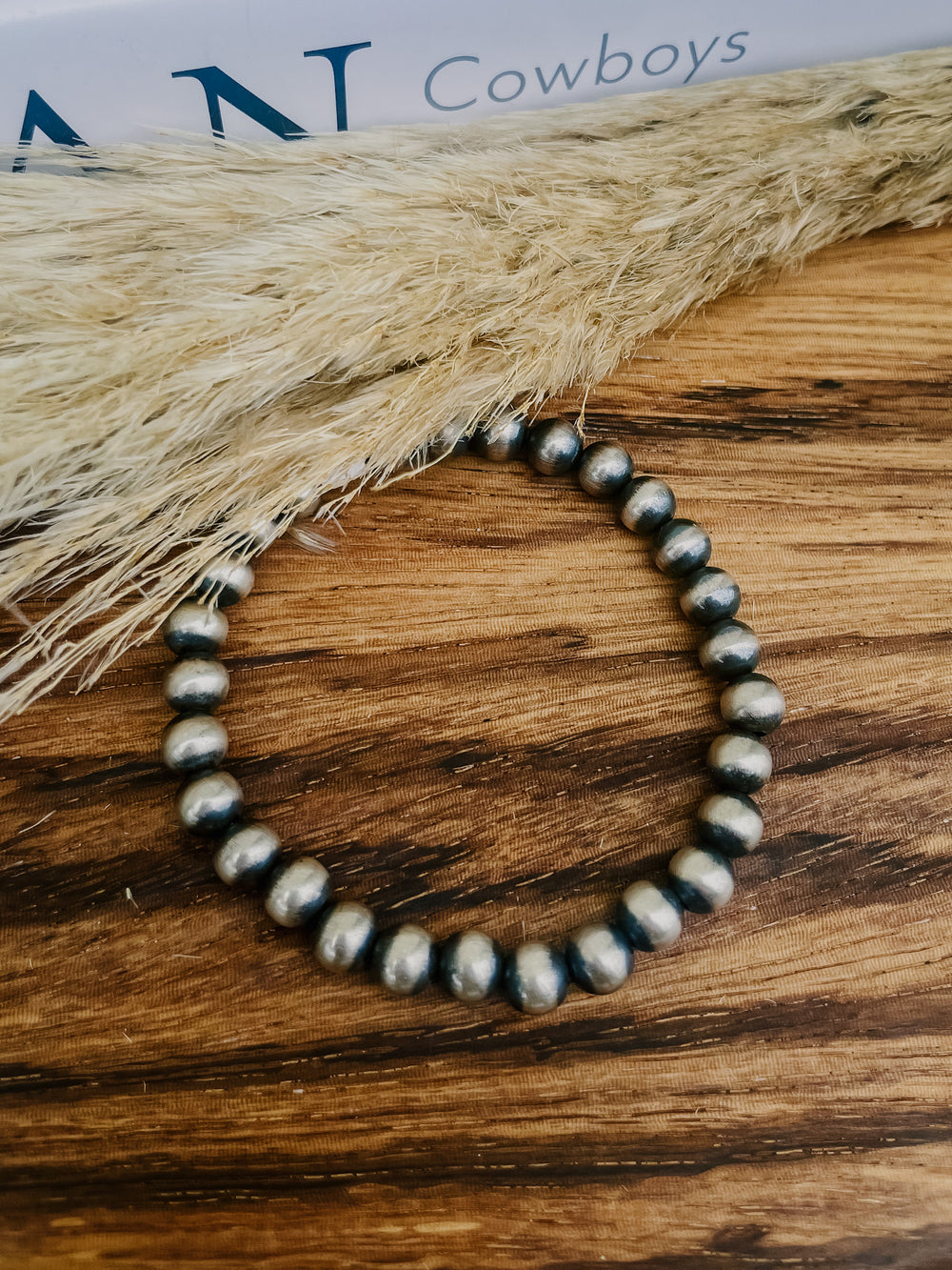 Navajo Pearl Stretch Bracelet, 7 mm
