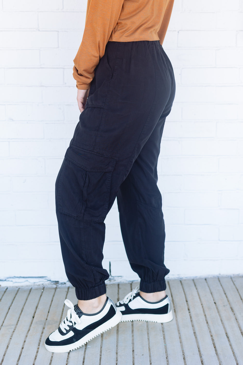 Black High Rise Ankle Joggers