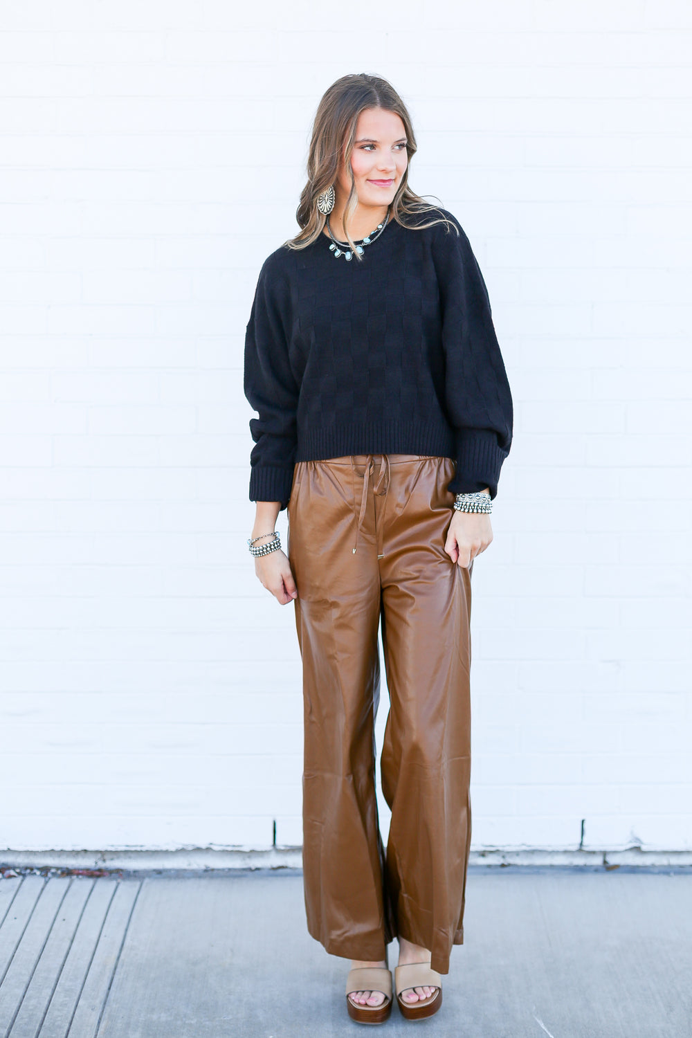 Black Checkered Crop Knit Sweater