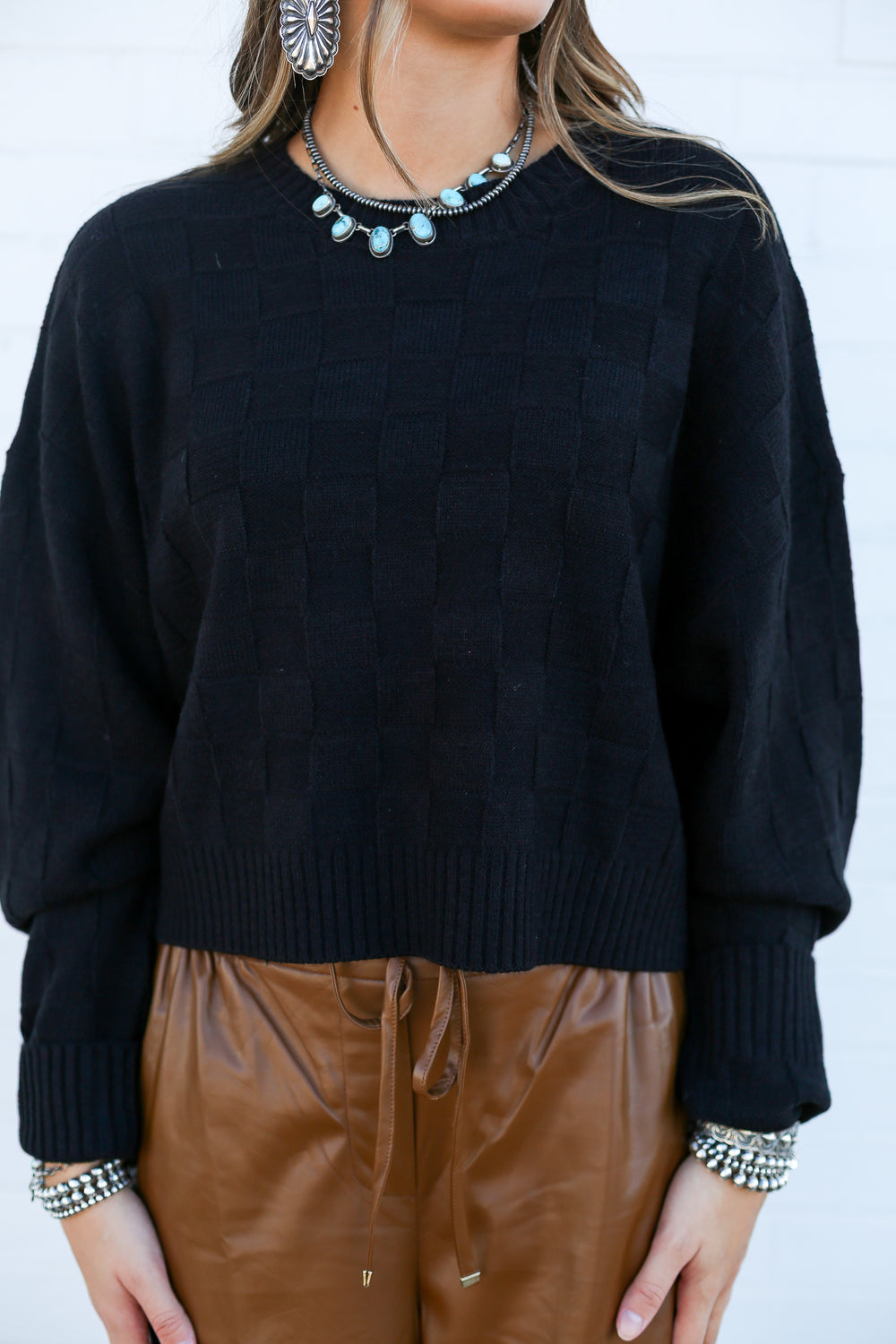 Black Checkered Crop Knit Sweater
