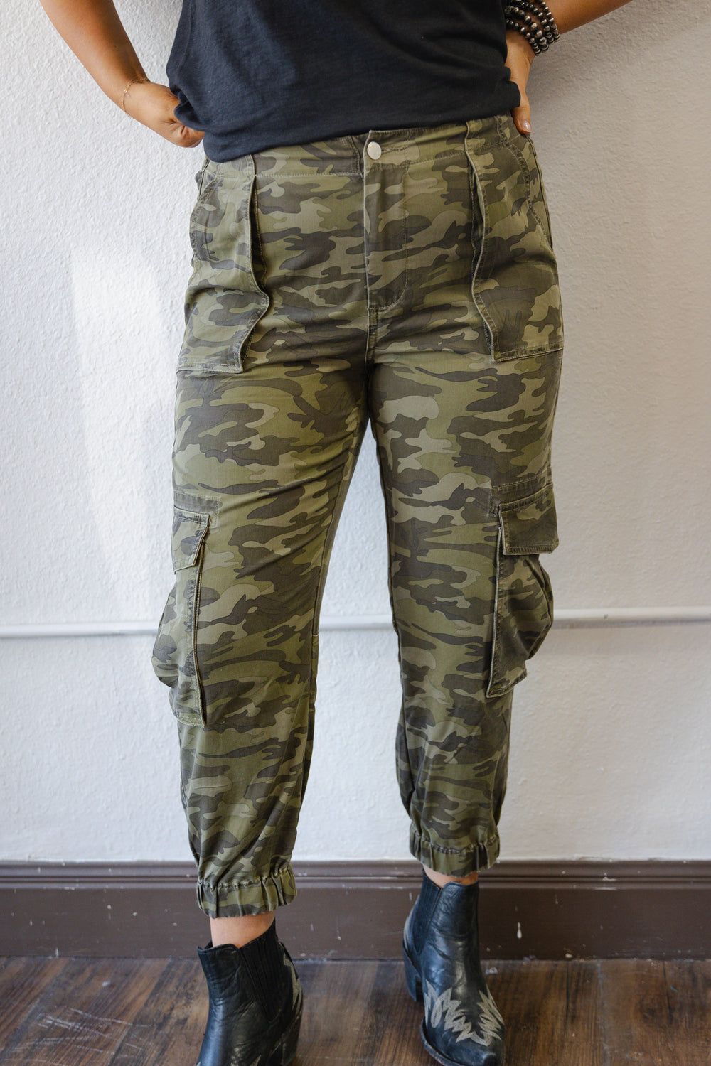 Camo High Rise Ankle Joggers