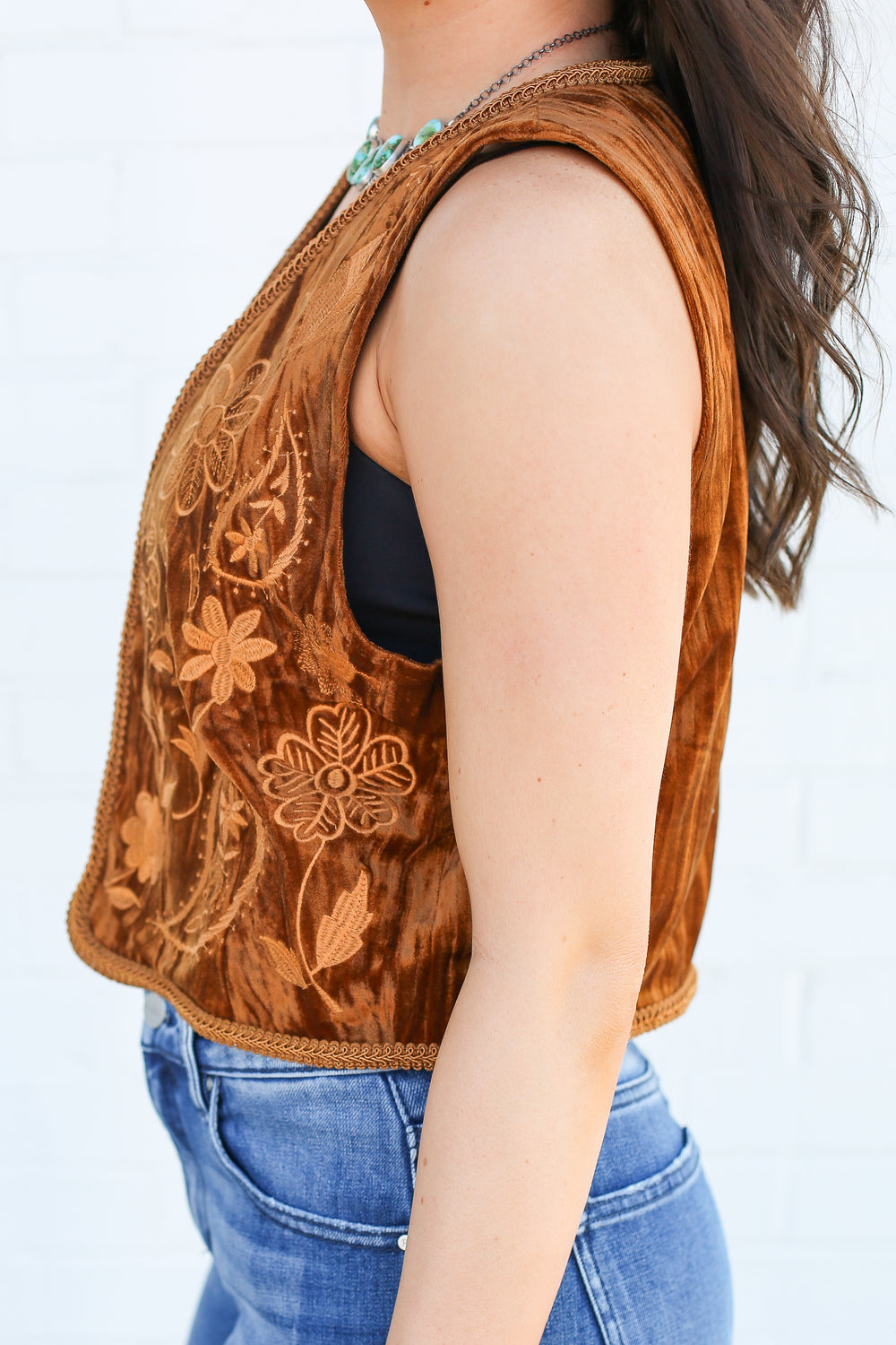 Camel Embroidered Velvet Vest