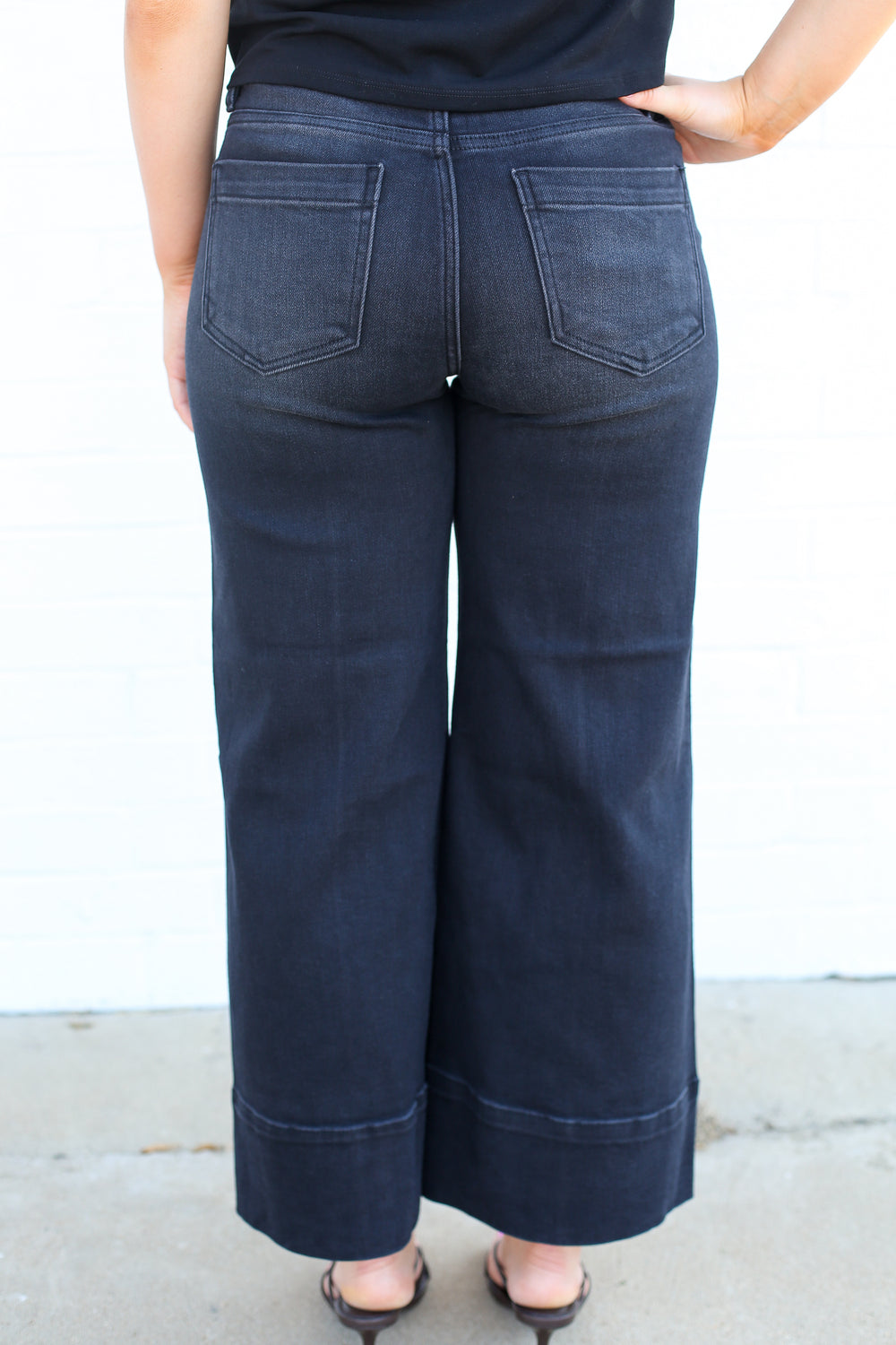 Carlee Mid Rise Washed Black Cropped Jeans