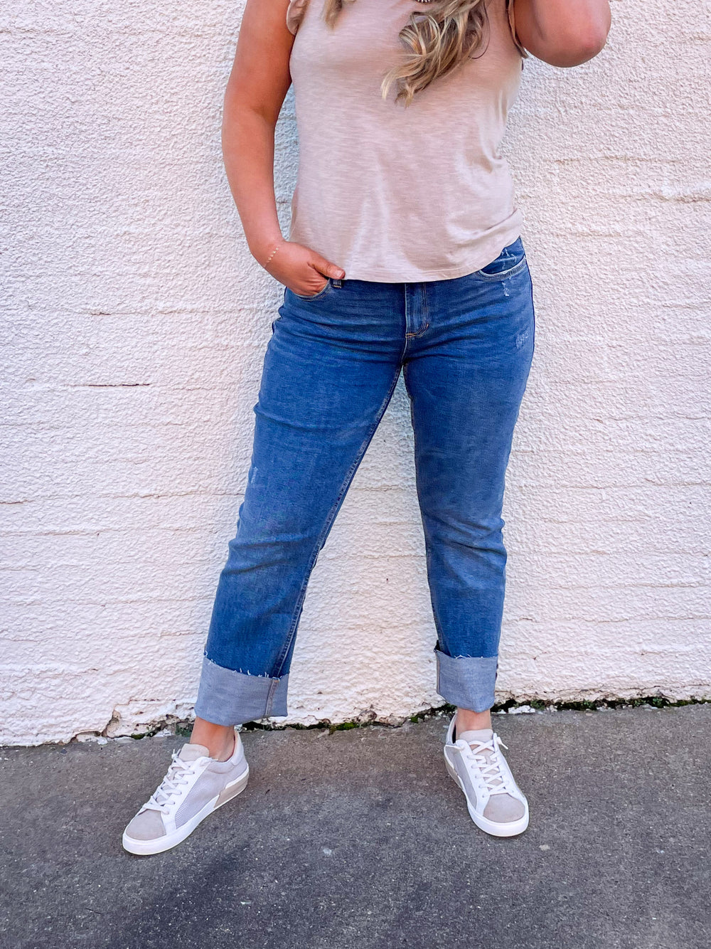 Everett Mid Rise Slim Straight Jeans
