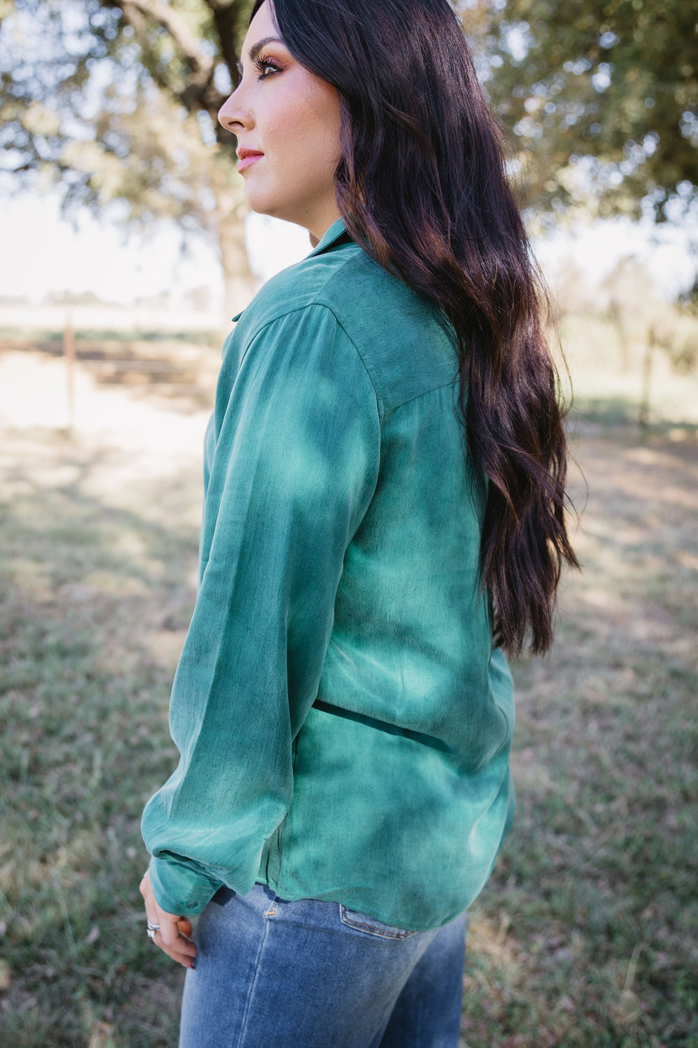 Emerald Birdie Button Down