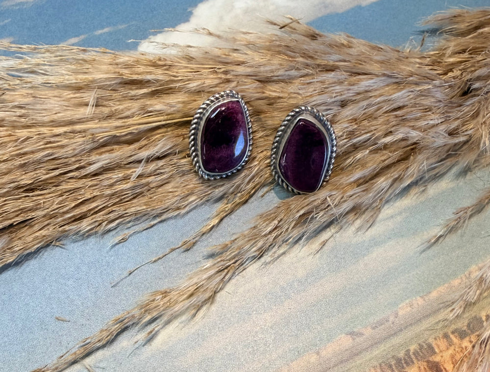 Everyday Purple Spiny Oyster Earrings 5.0