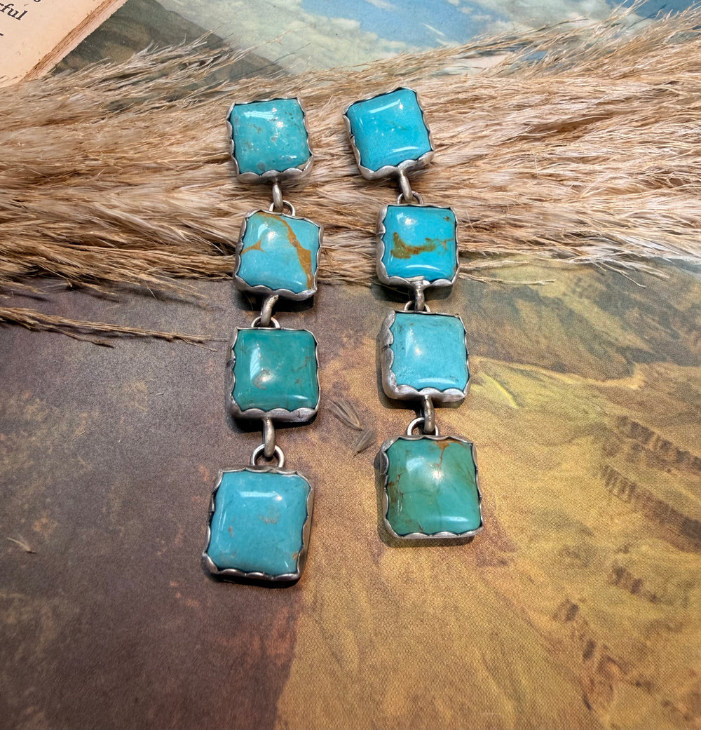 Four Stone Scalloped Edge Kingman Earrings