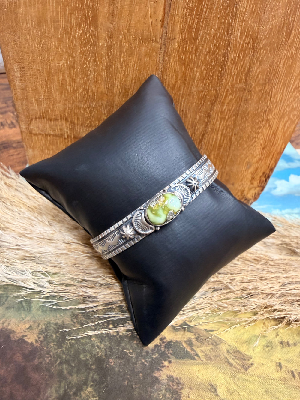 Francis Starburst Palomino Stacker Cuff 1.0