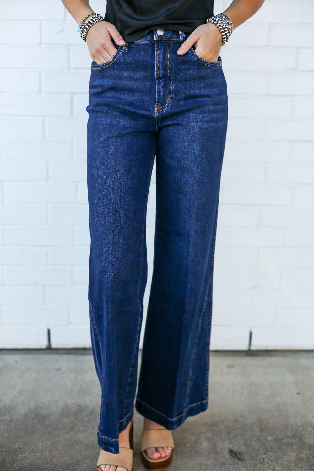 High Rise Belvue Wide Leg Fiona Jeans