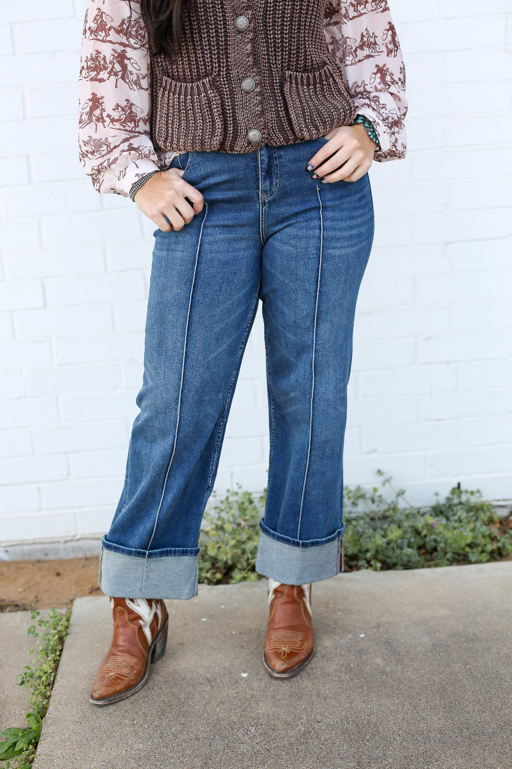 High Rise Hyde Cuffed Holly Jeans