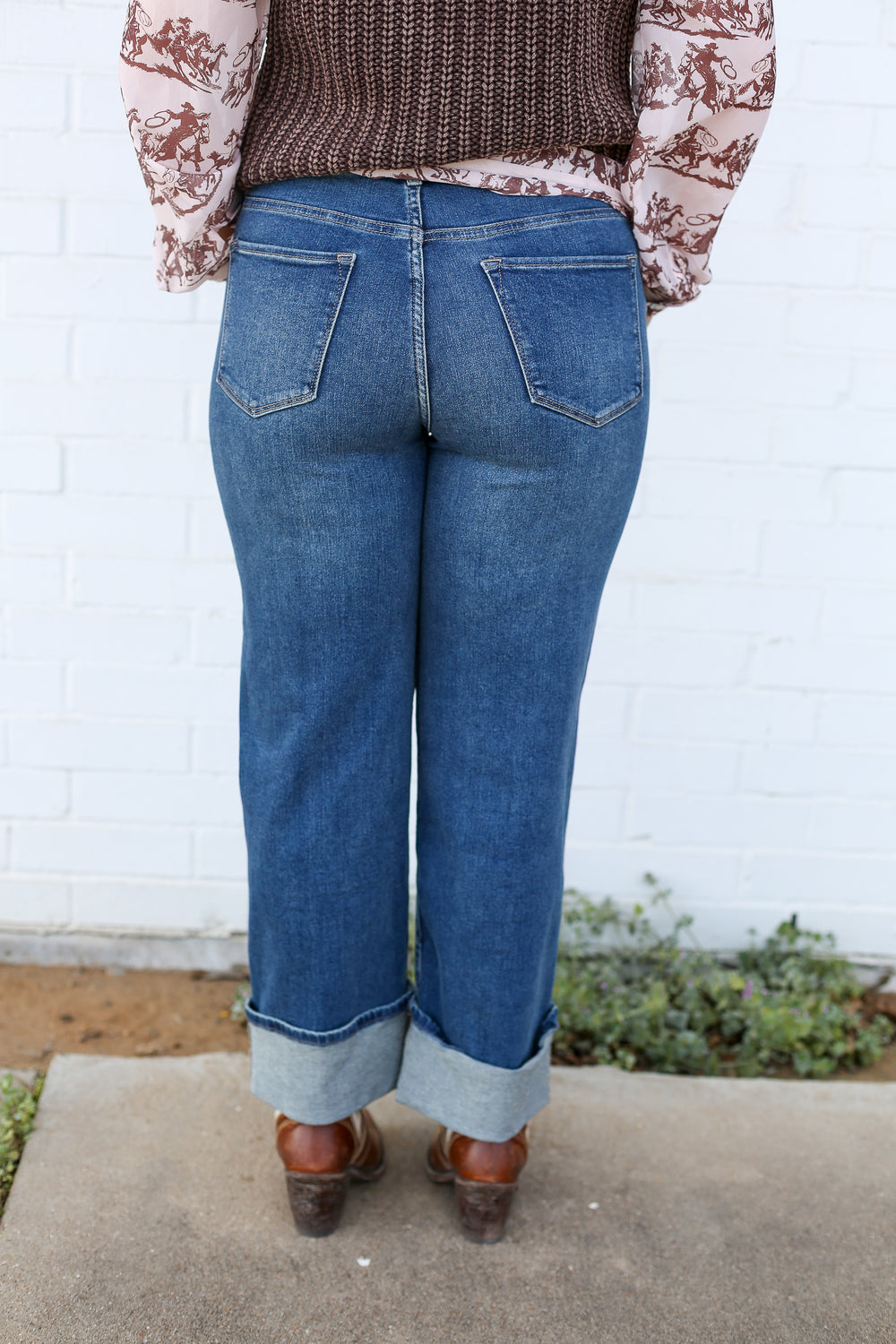 High Rise Hyde Cuffed Holly Jeans