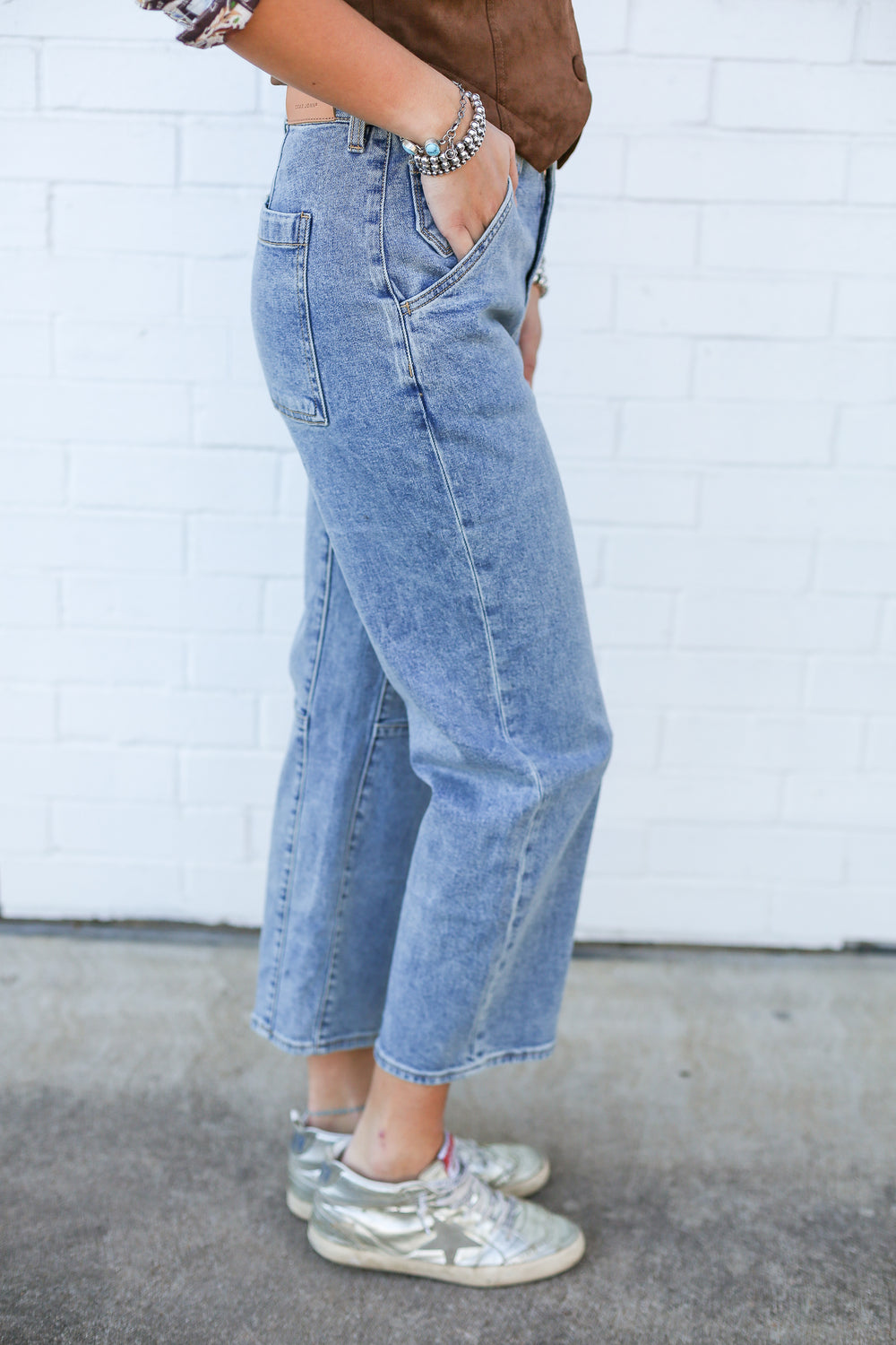 High Rise Lasso Barrel Fit Jeans