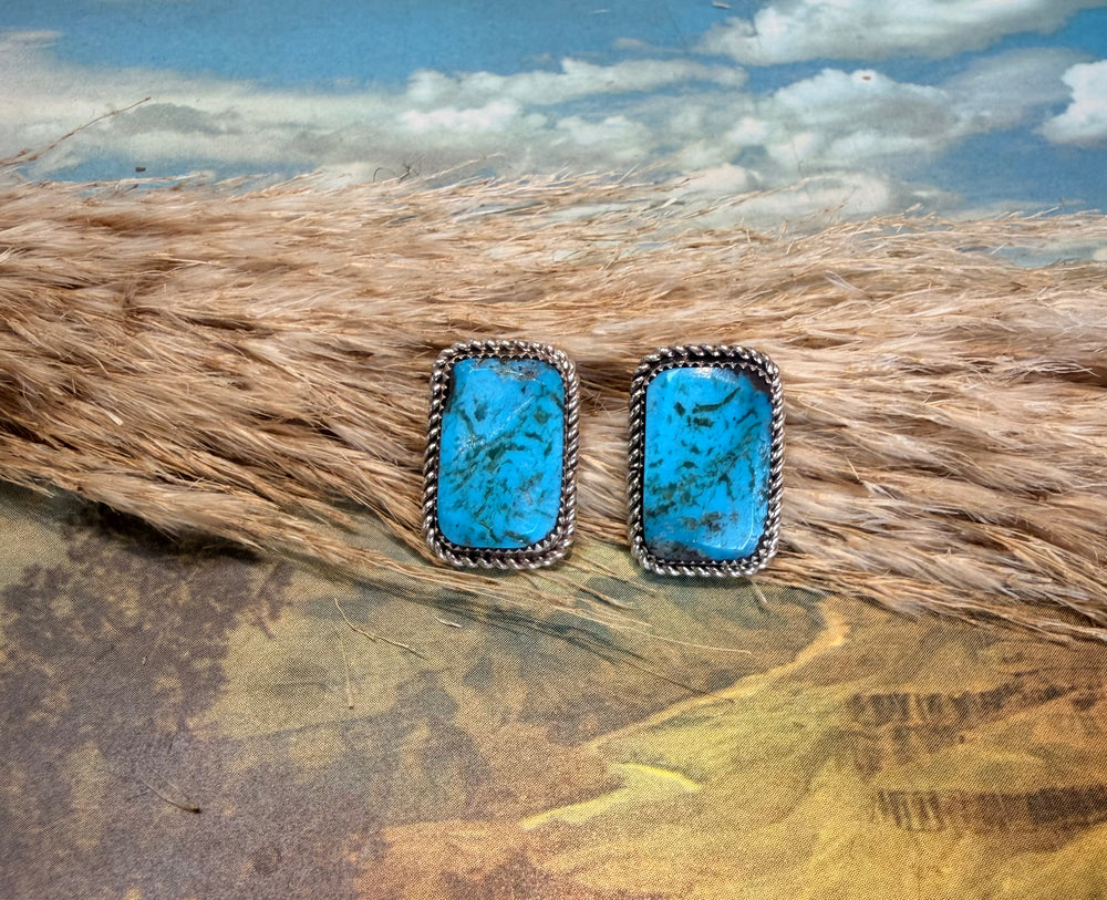 Kingman Rectangle Studs 2.0