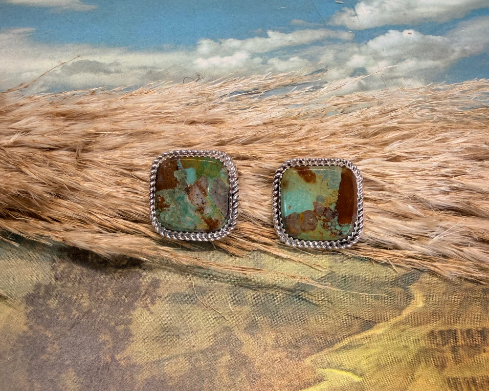 Kingman Square Everyday Earrings 1.0
