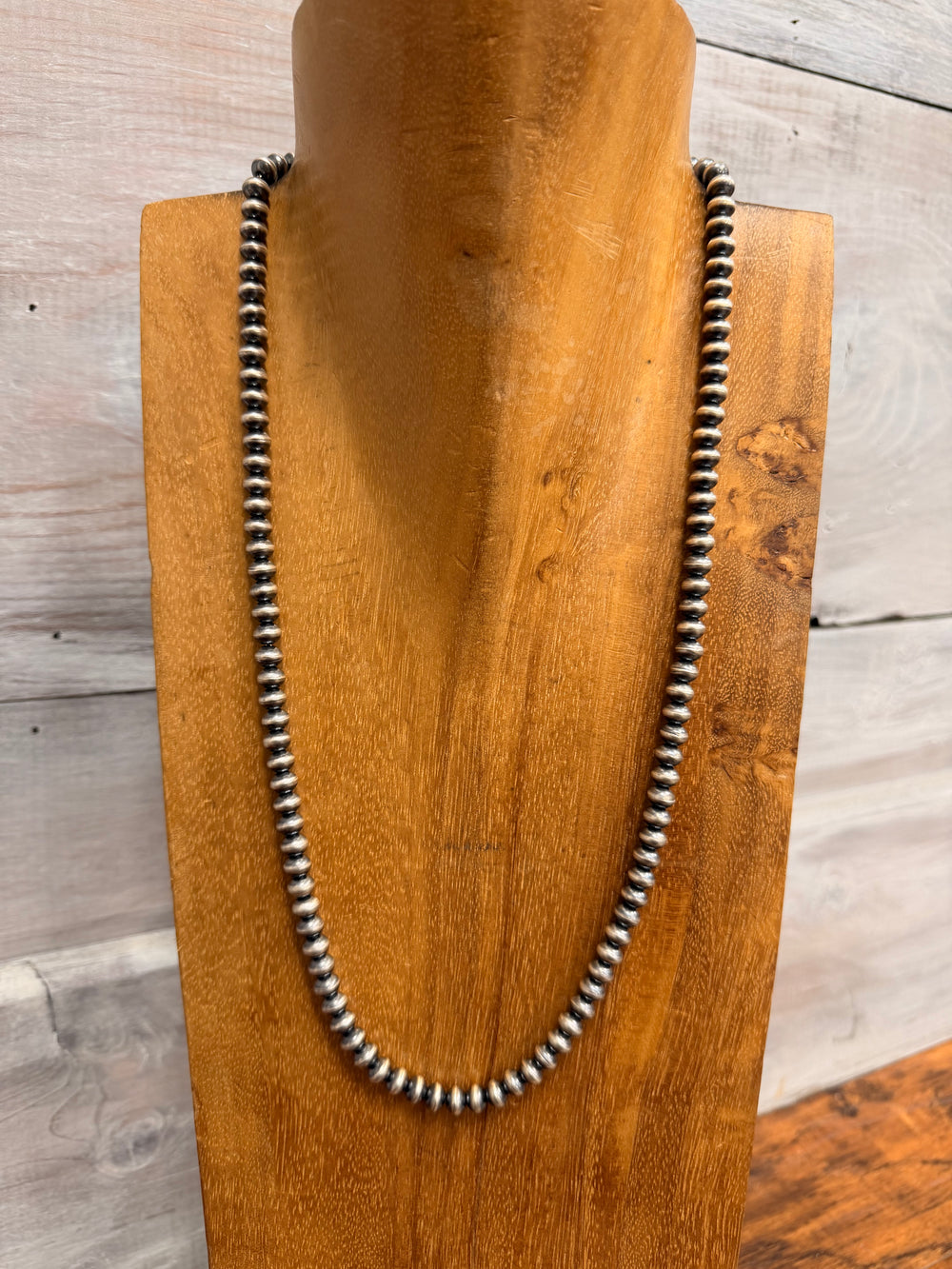 L. Yazzy 7.5mm Saucer Navajo Pearl Necklace