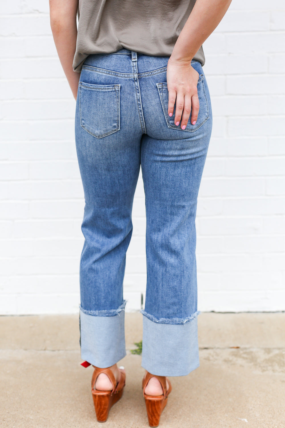 Lexi Mid Rise Wide Cuffed Jeans