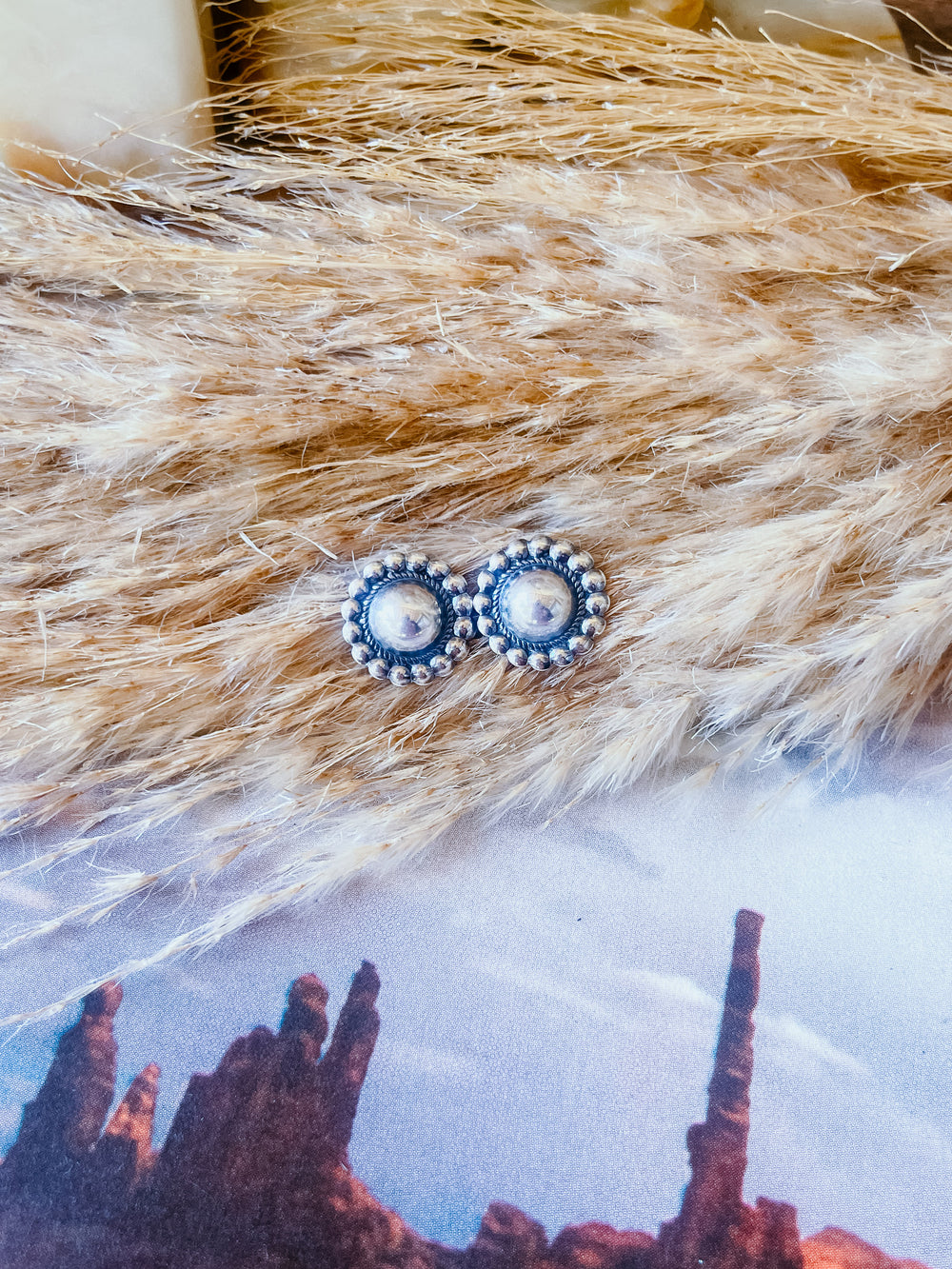 Mini Beaded Edge Round Studs