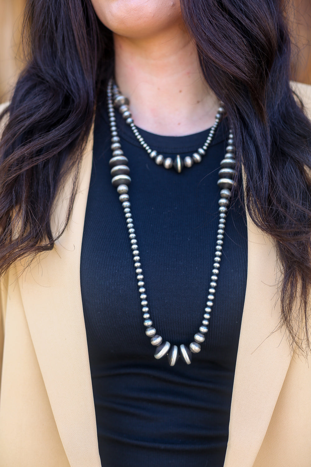 Navajo Pearl Multi Size and Saucer Necklace 18 inch