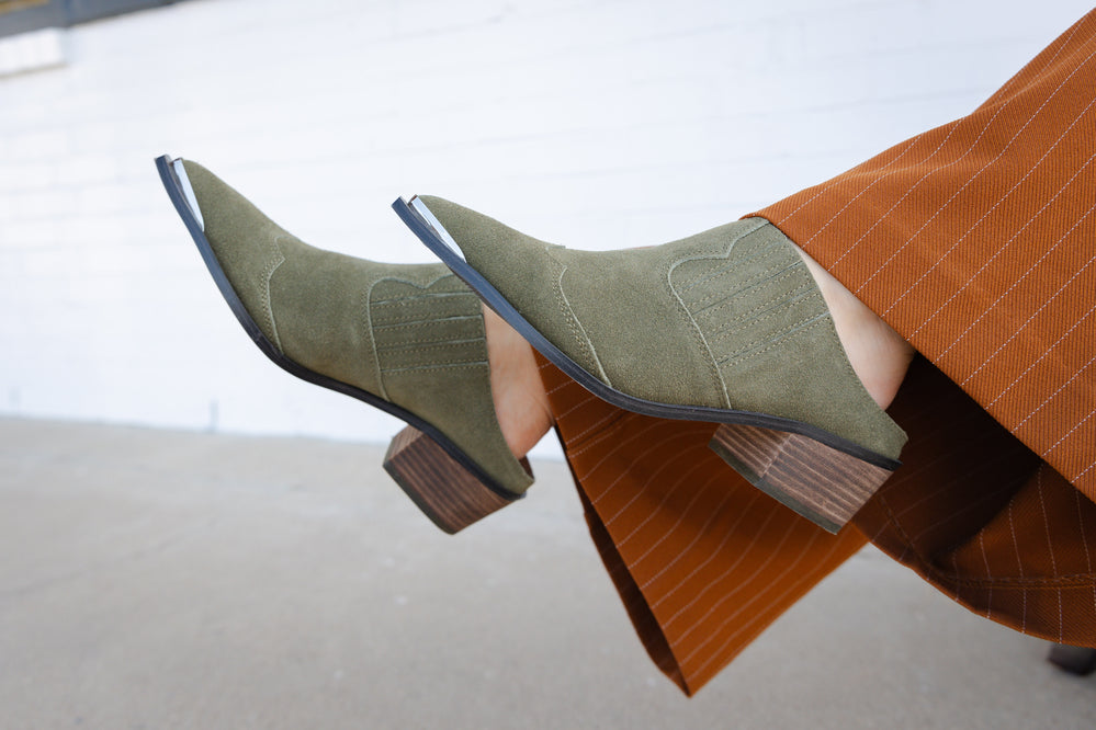 Olive Mules