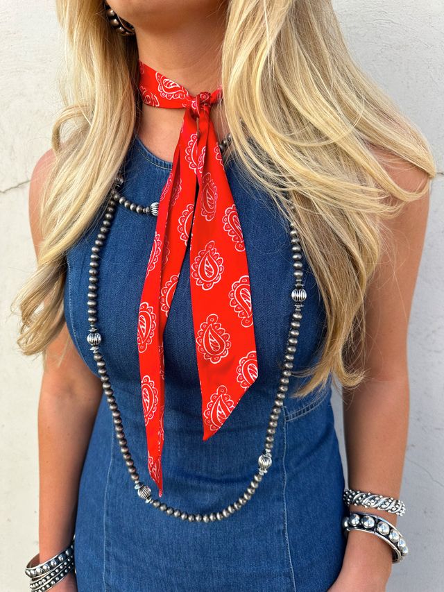 Red & Cream Paisley Bandana Twilly