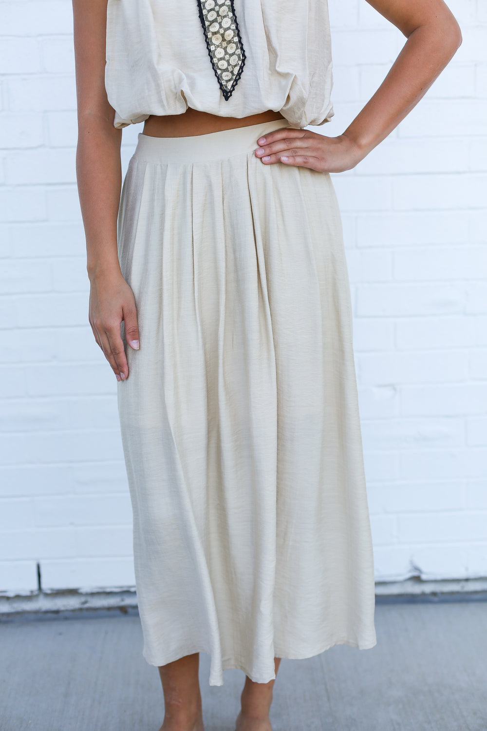 Oatmeal Pleated Bubble Skirt Set