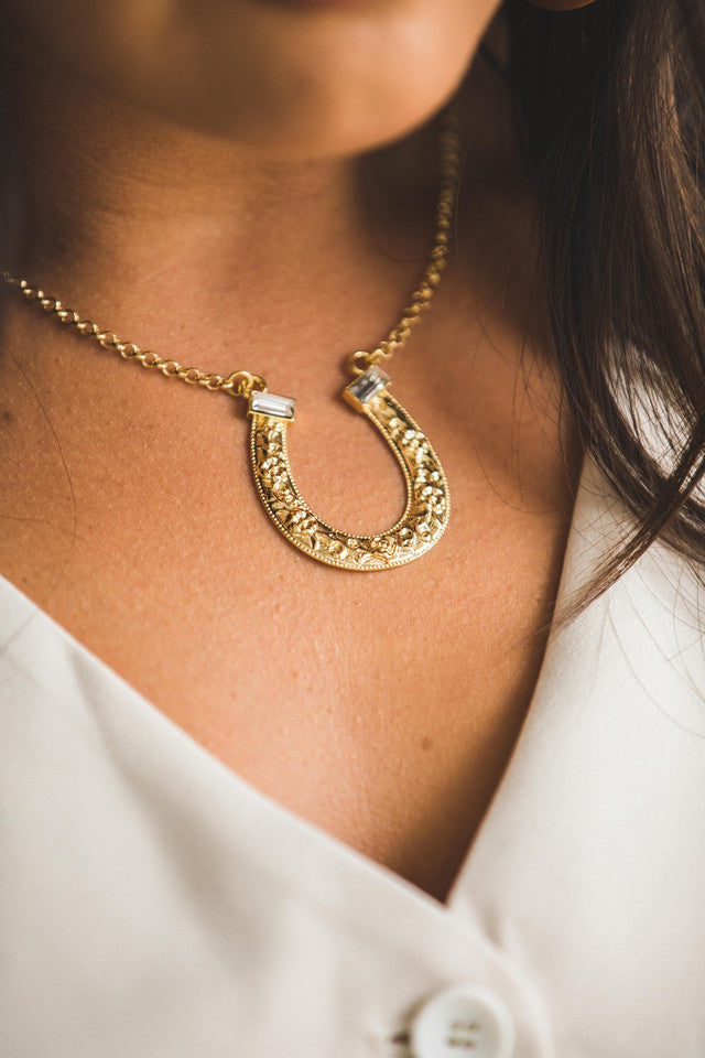 18" 18K Gold Plated Horse Shoe Necklace with Rhinestone Accents