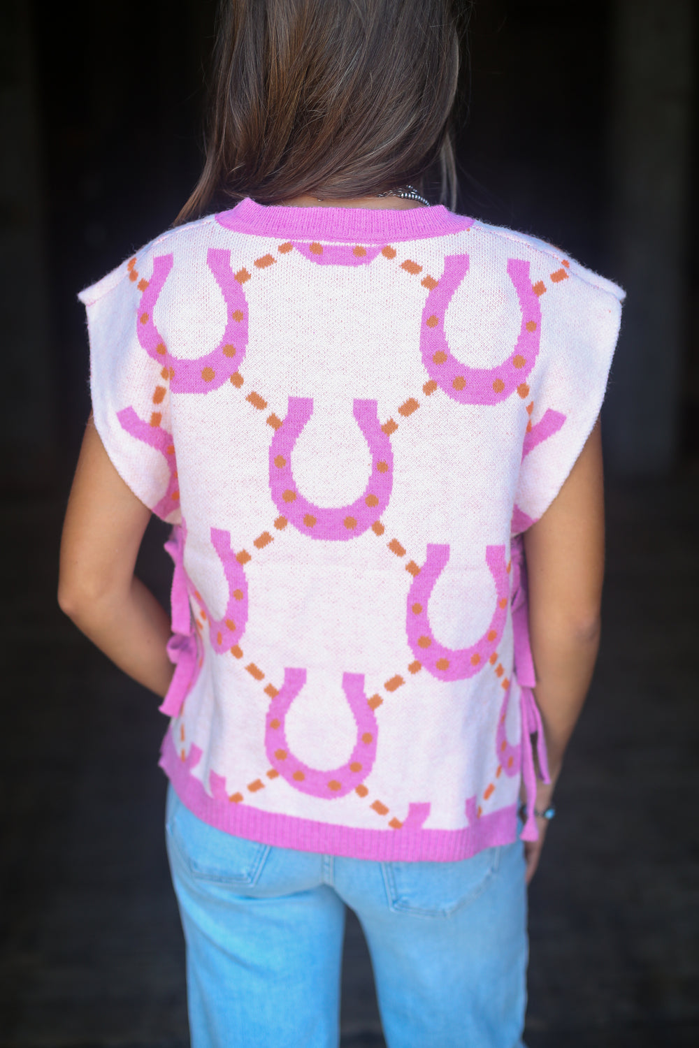 Pink Bow Tie Side Horseshoe Sleeveless Sweater