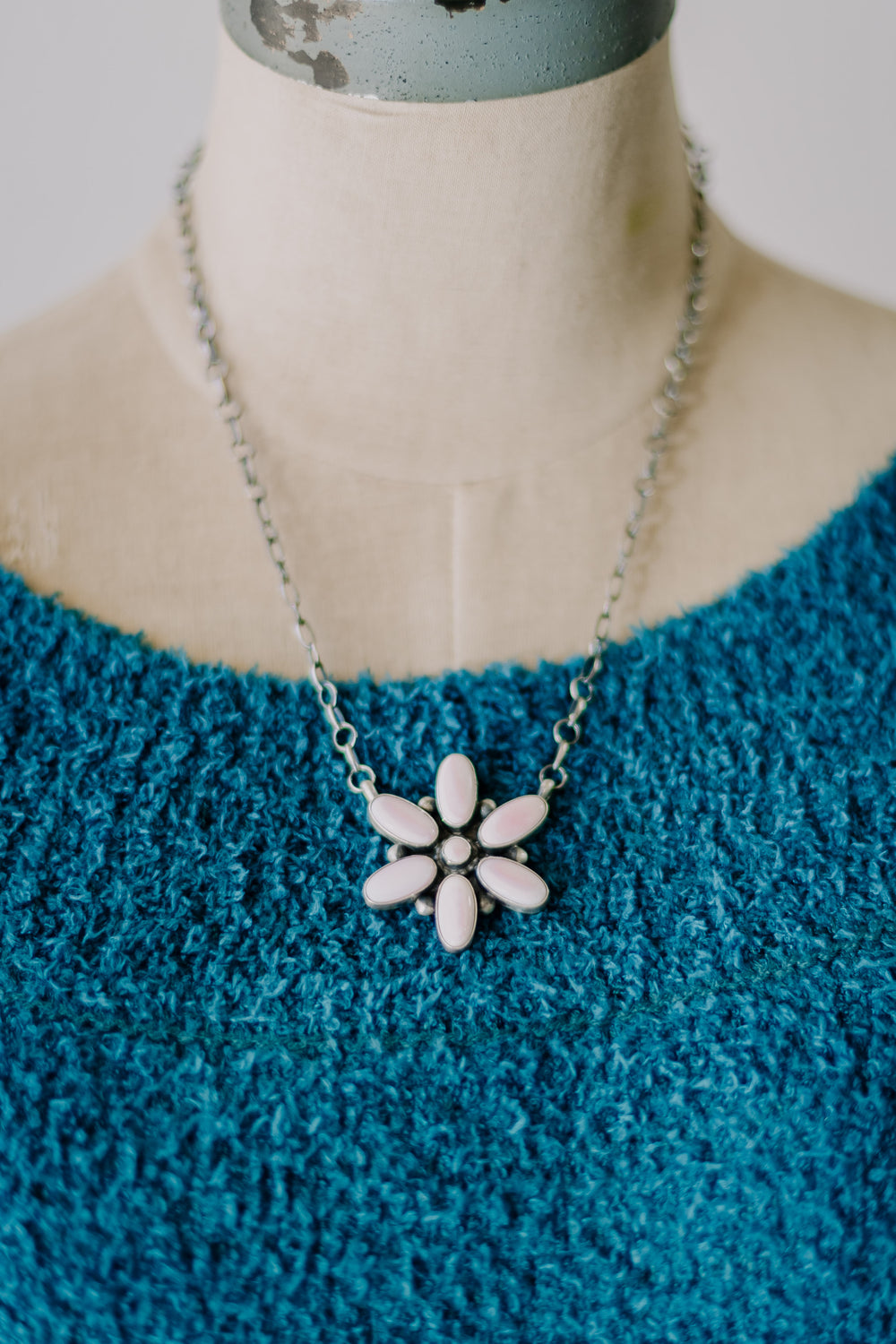 Pink Conch Flower Necklace
