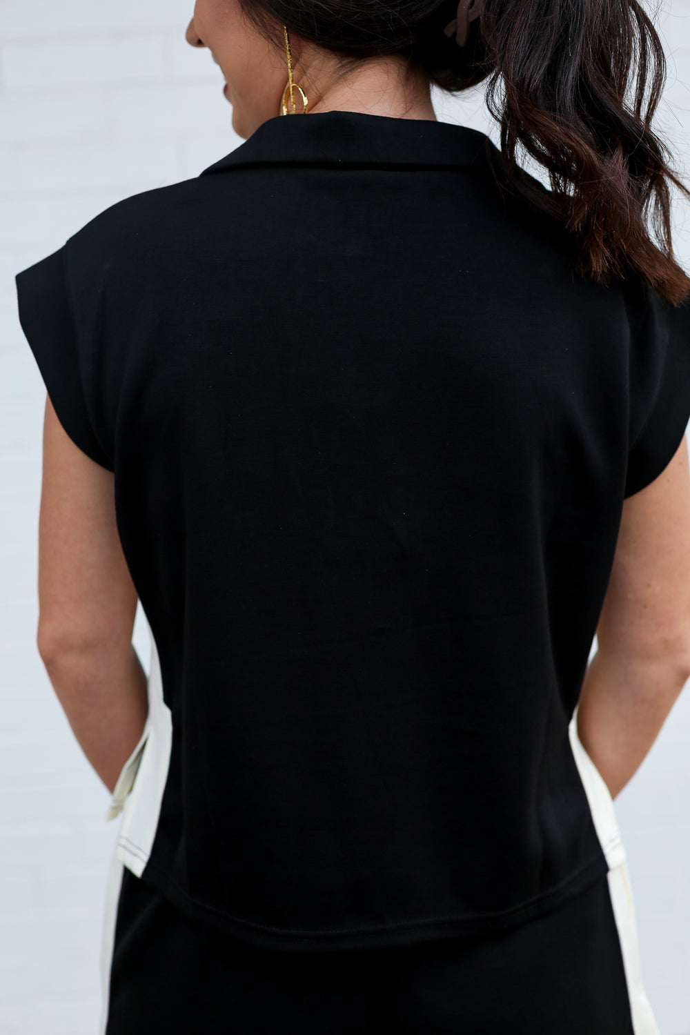 The Black Caroline Set