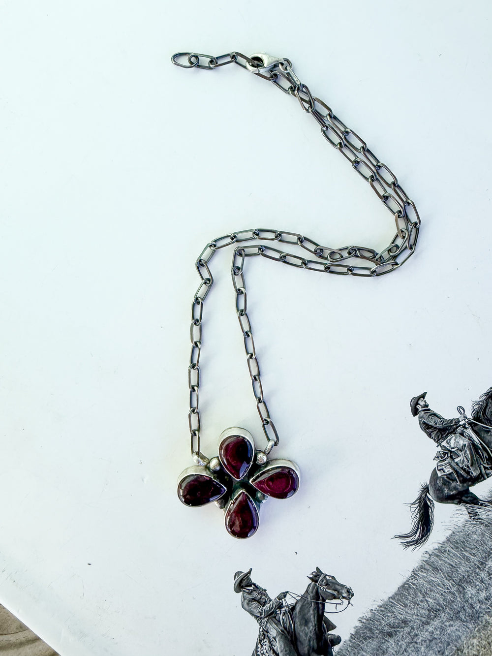 Purple Spiny Oyster Compass Necklace