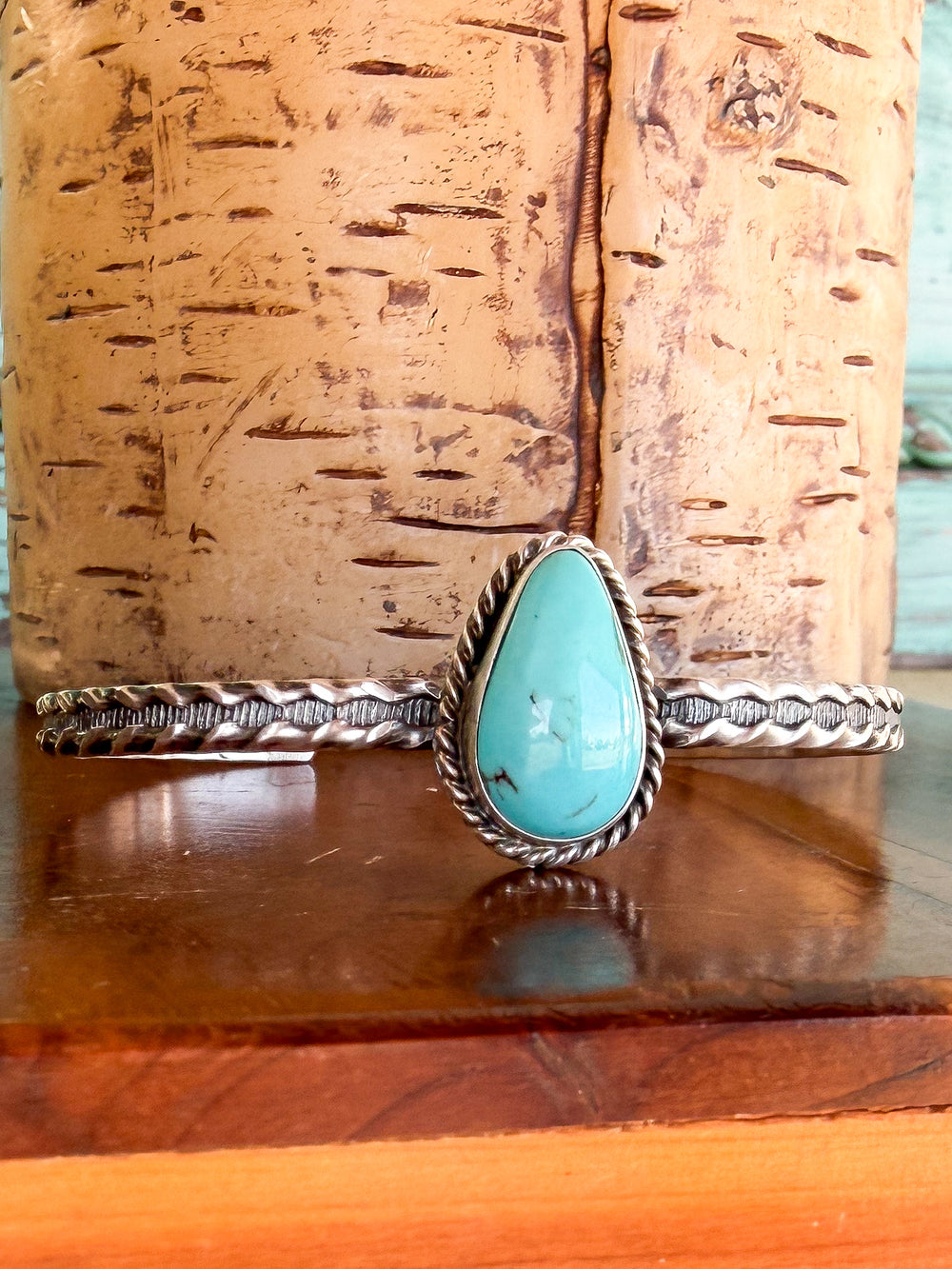 Quincy Single Stone Roped Detail Cuff 1.0