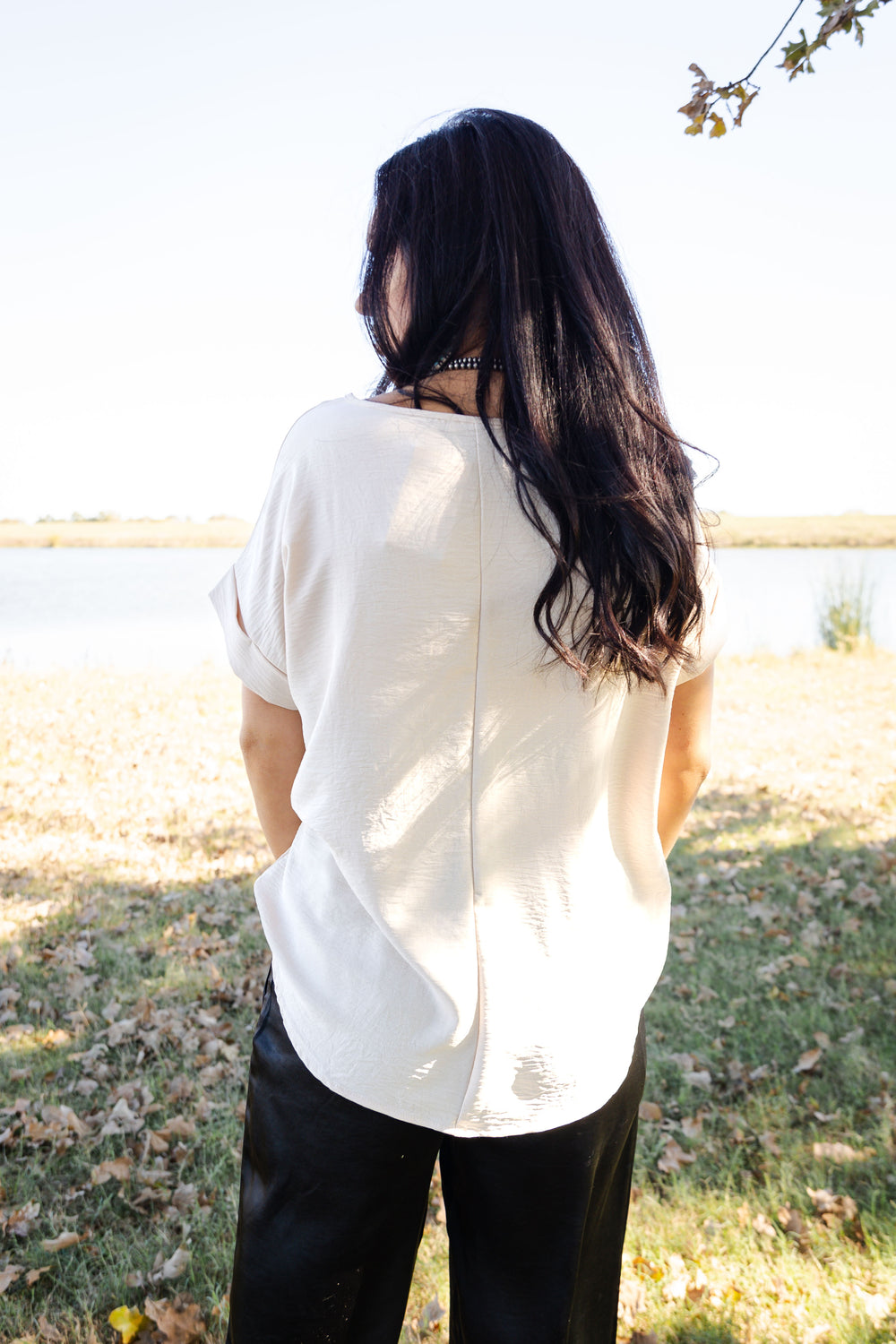 Round Neck Oatmeal Basic Tee