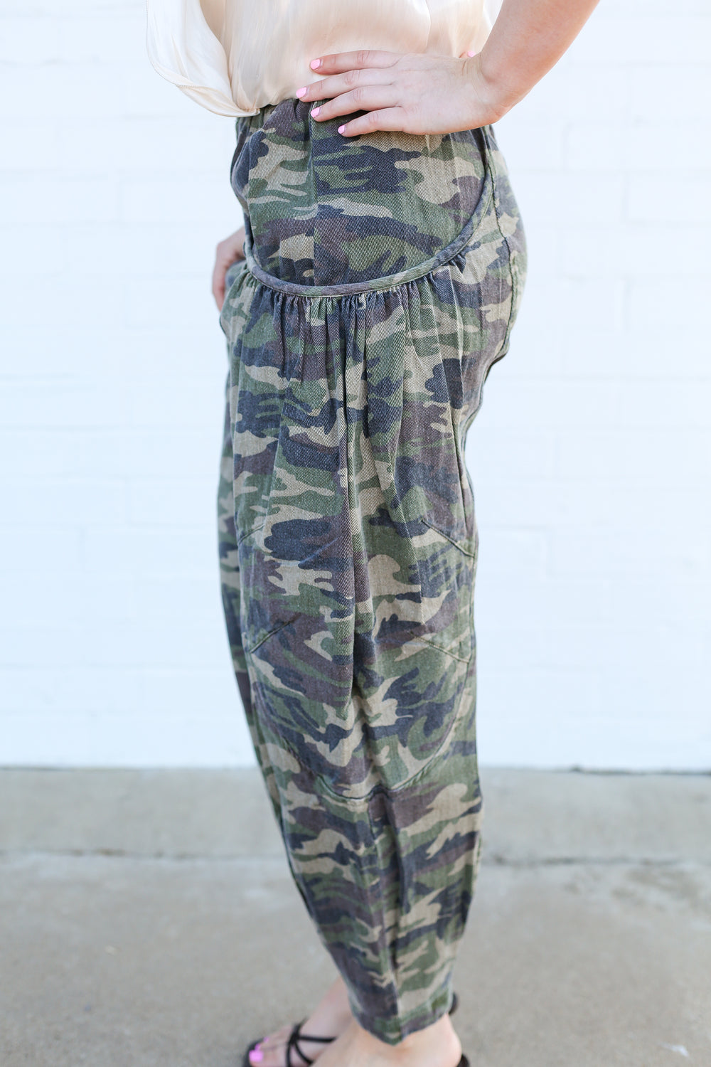 Relaxed Camo Trail Joggers