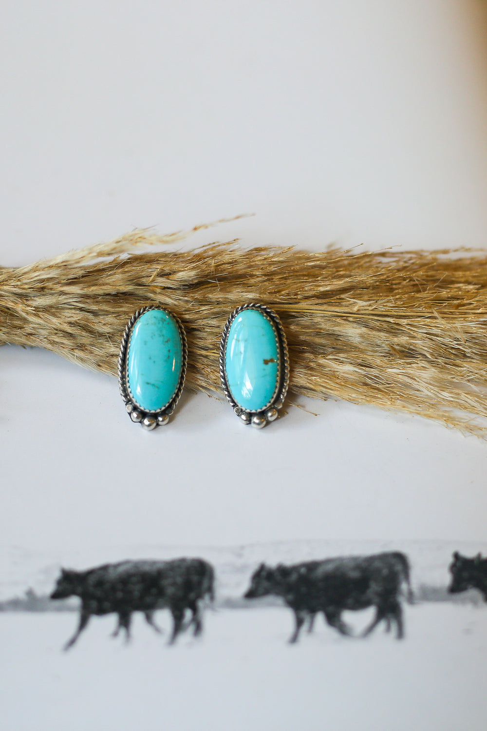 Roped Dotted Elongated Oval Earrings