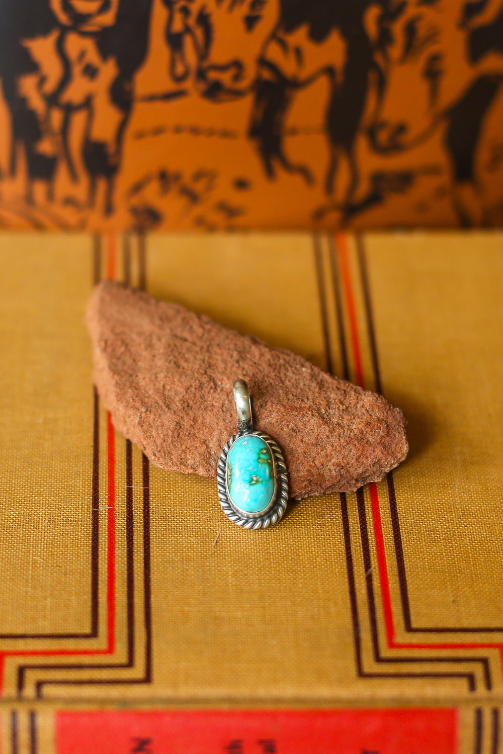 Sonoran Gold Oval Pendant