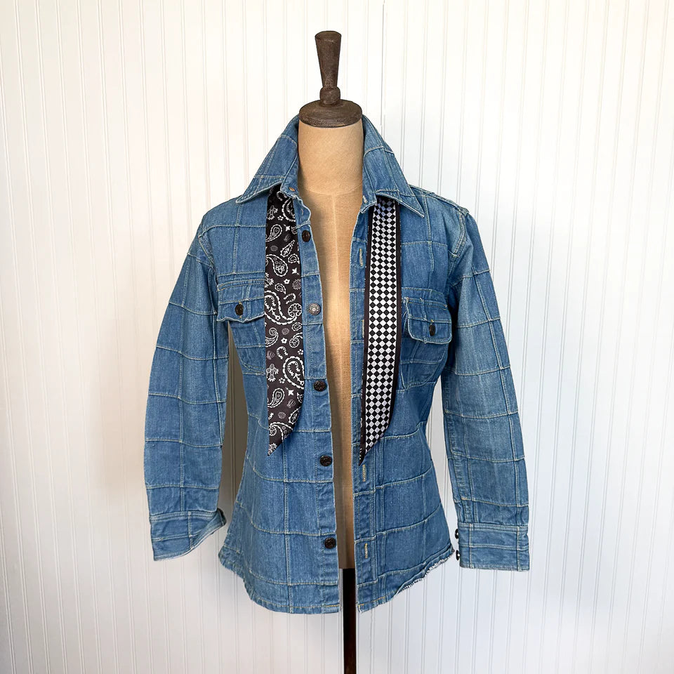 Luck Be A Paisley Black Twilly