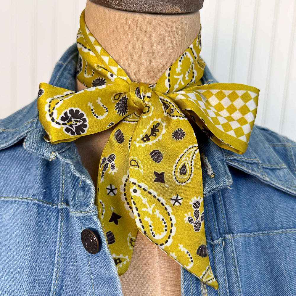 Luck Be A Paisley Lime Twilly