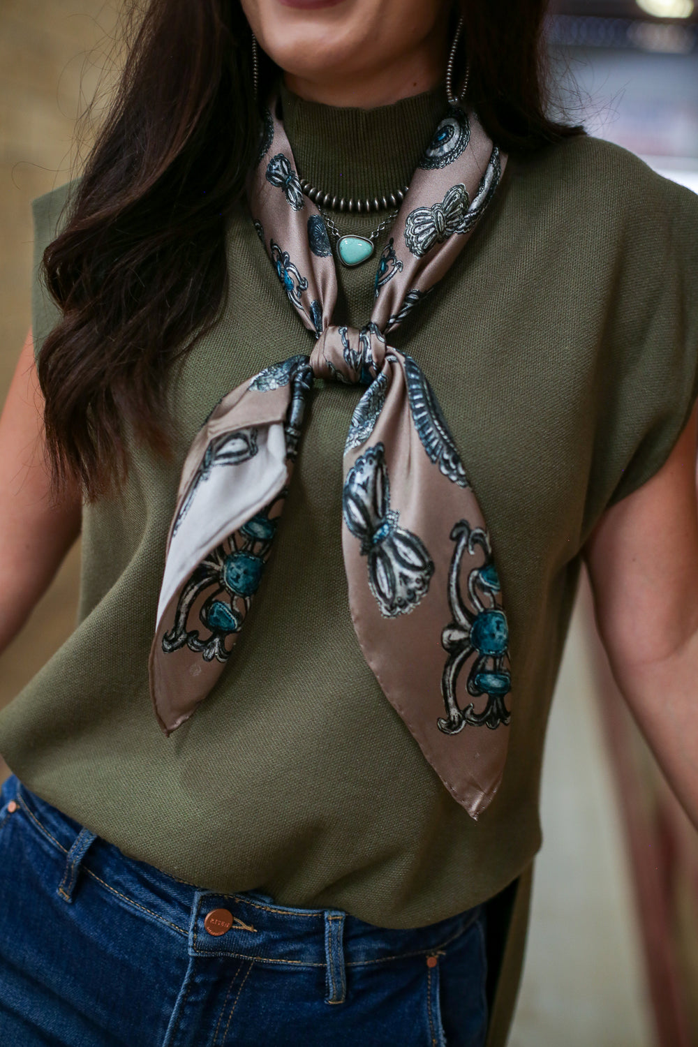 Taupe Turqs and Conchos Wild Rag