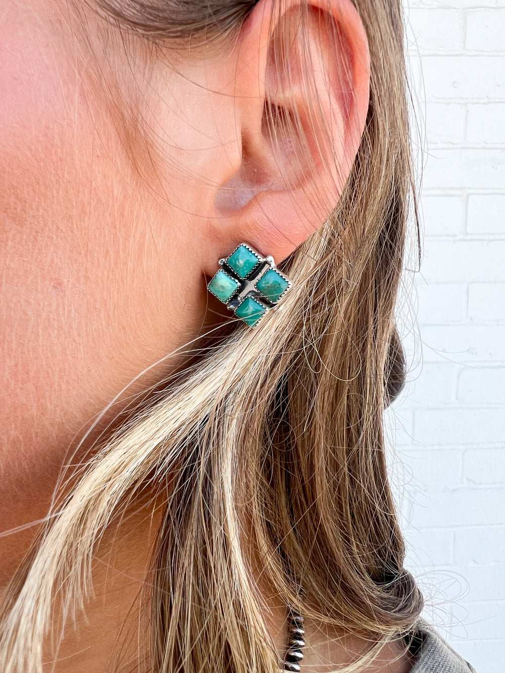 The Diamond Detailed Turquoise Earrings