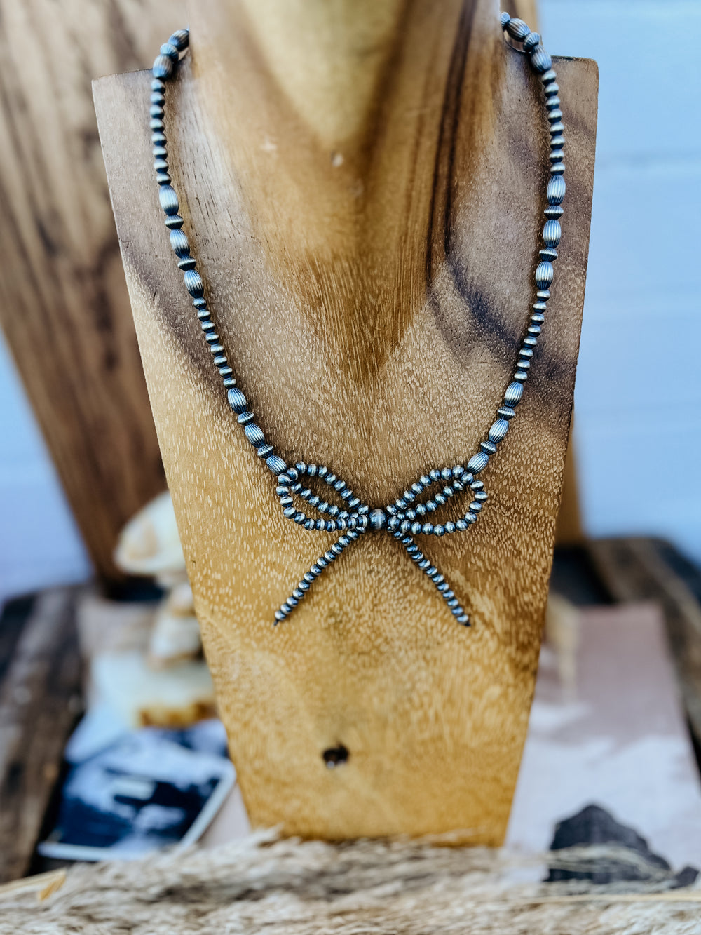 Navajo Pearl Bow Necklace