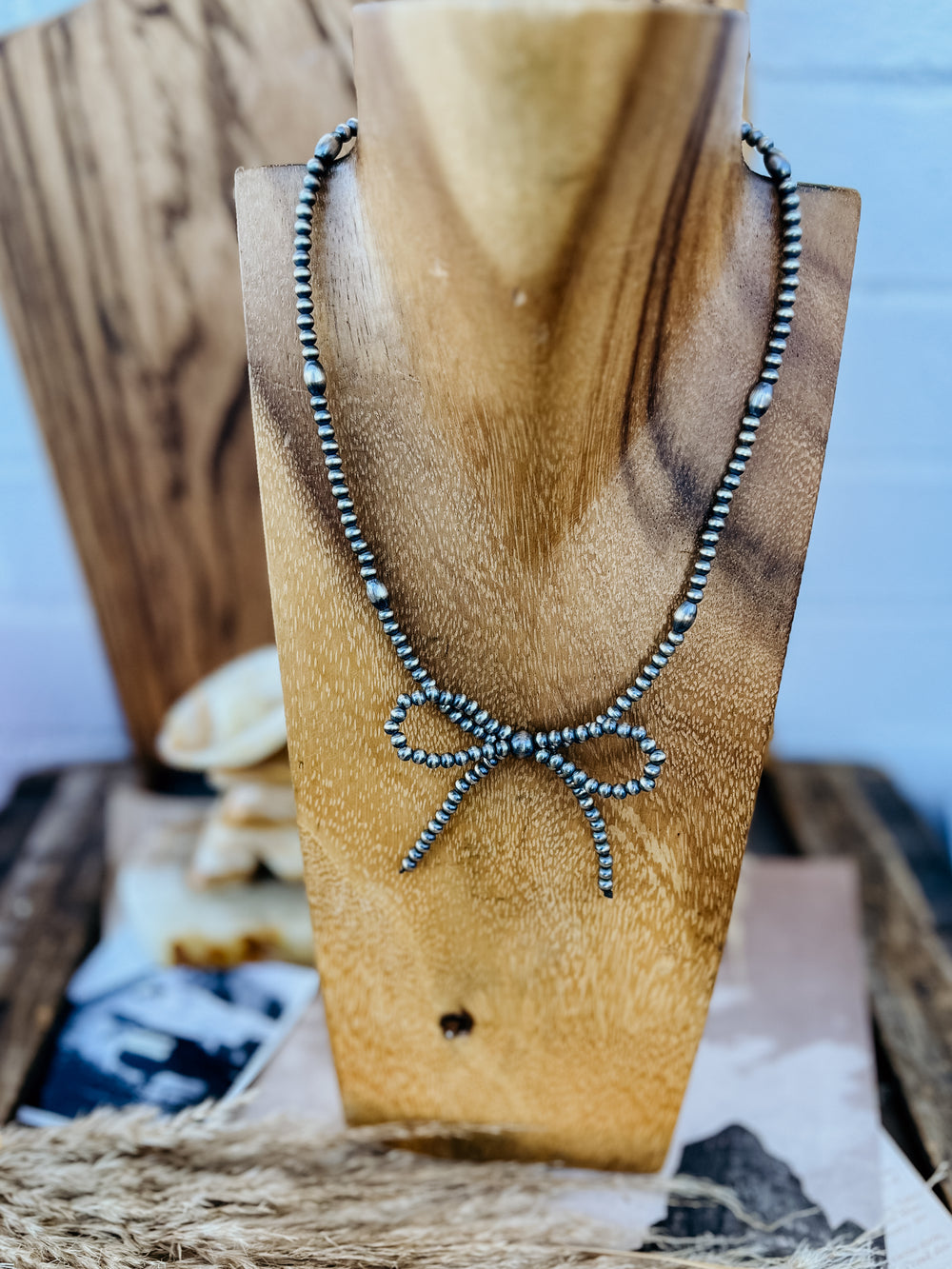 Navajo Pearl Bow Necklace