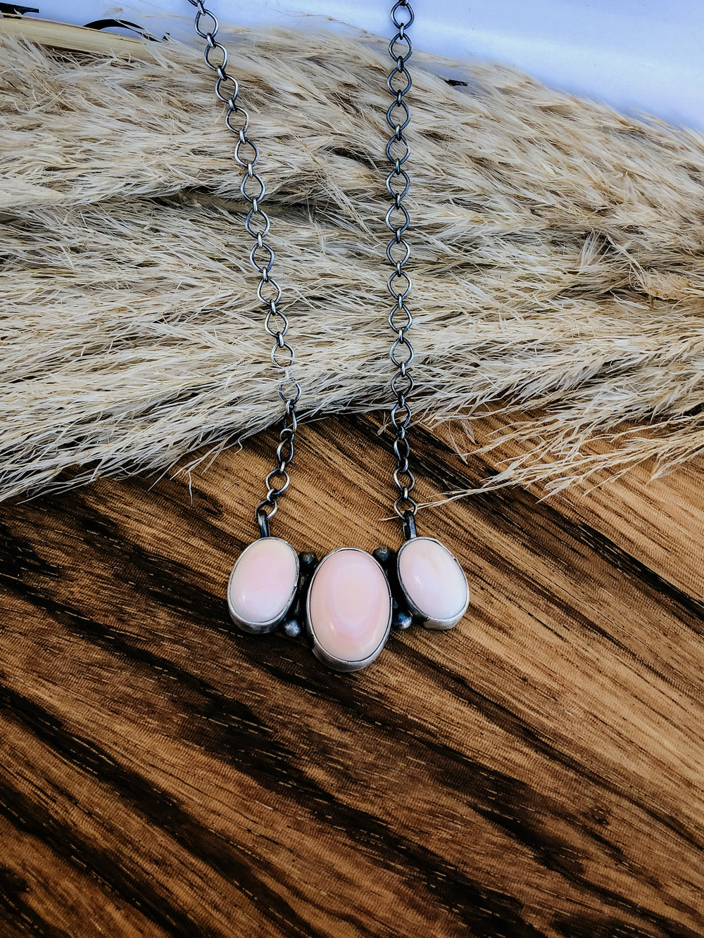 Pink Conch Three Stone Bar Necklace